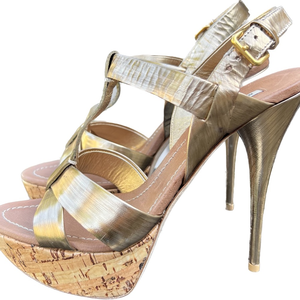 MIU MIU PLATFORM HEELS 39 ITALY